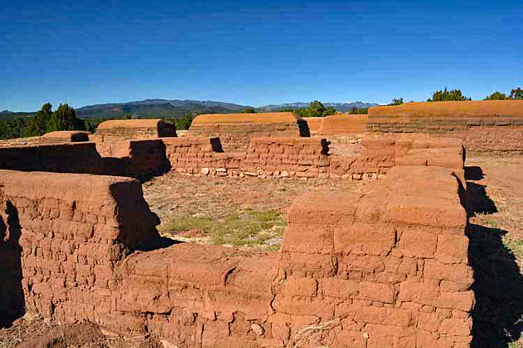 pueblo ruins